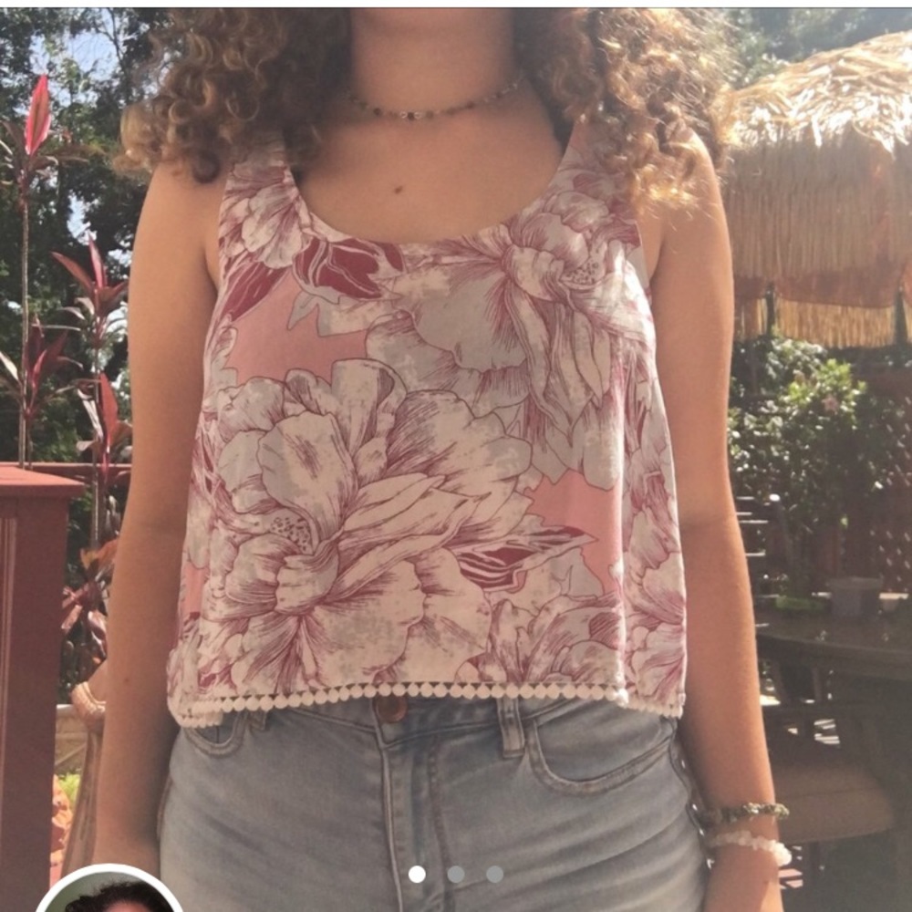 floral tank top